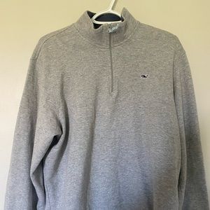Vineyard Vines grey pullover